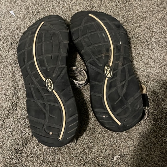 Chaco Sandals Z/Cloud 2 | Black and White | size 7 - Picture 5 of 5